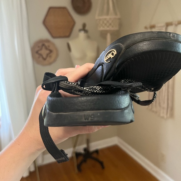 Chaco Sandals Womens Sz 9 - Picture 5 of 6